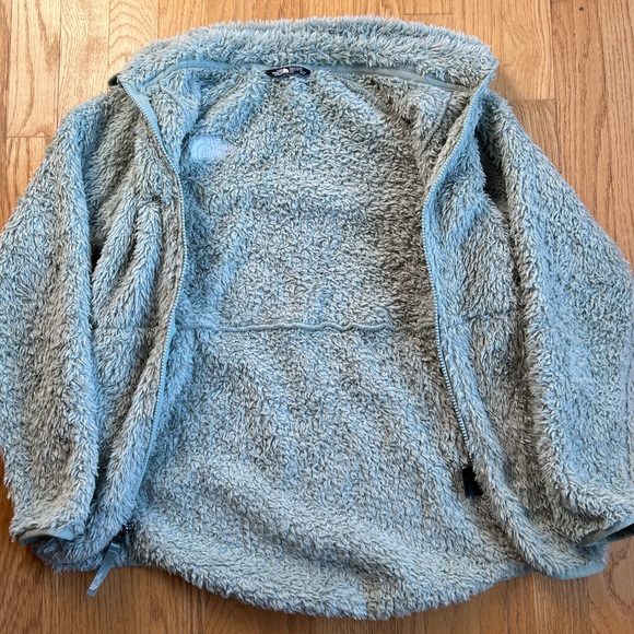 The North Face Girls’ Jacket - Size M 10-12. - Picture 5 of 6